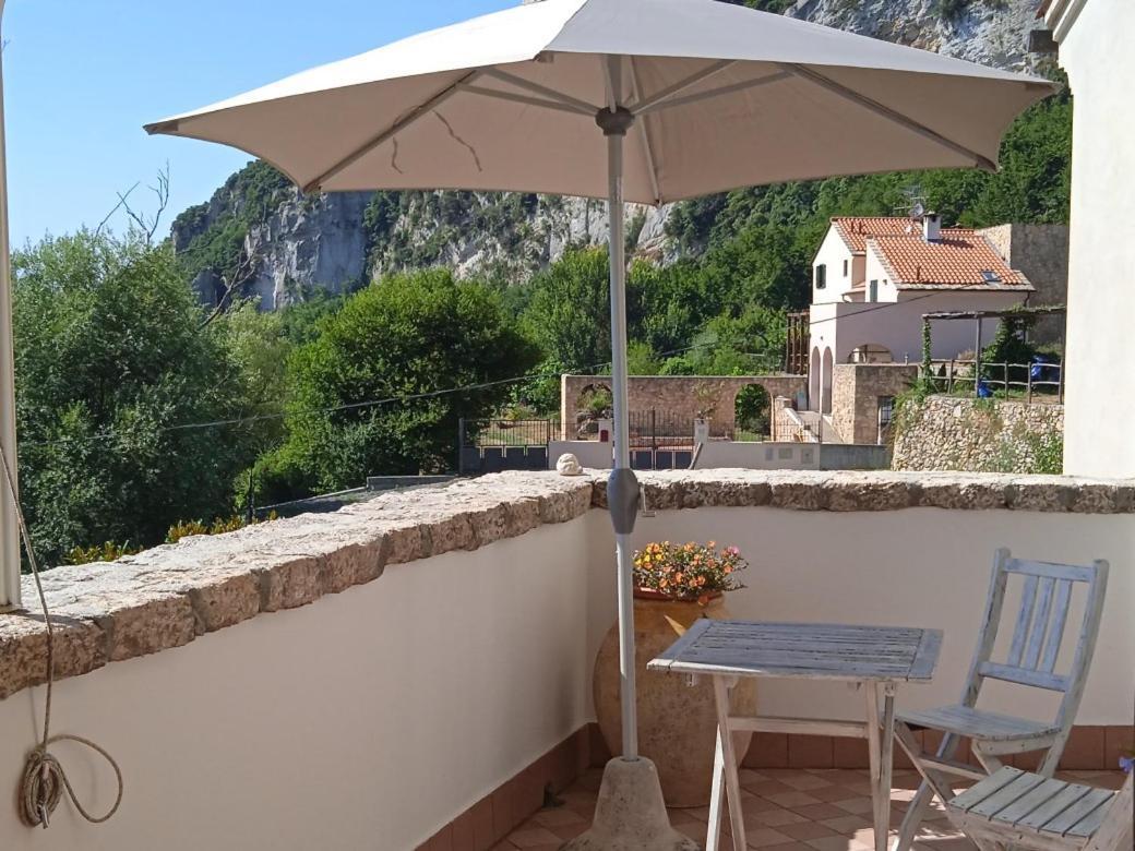 B&B Rubando le Nuvole Orco Feglino Exterior foto